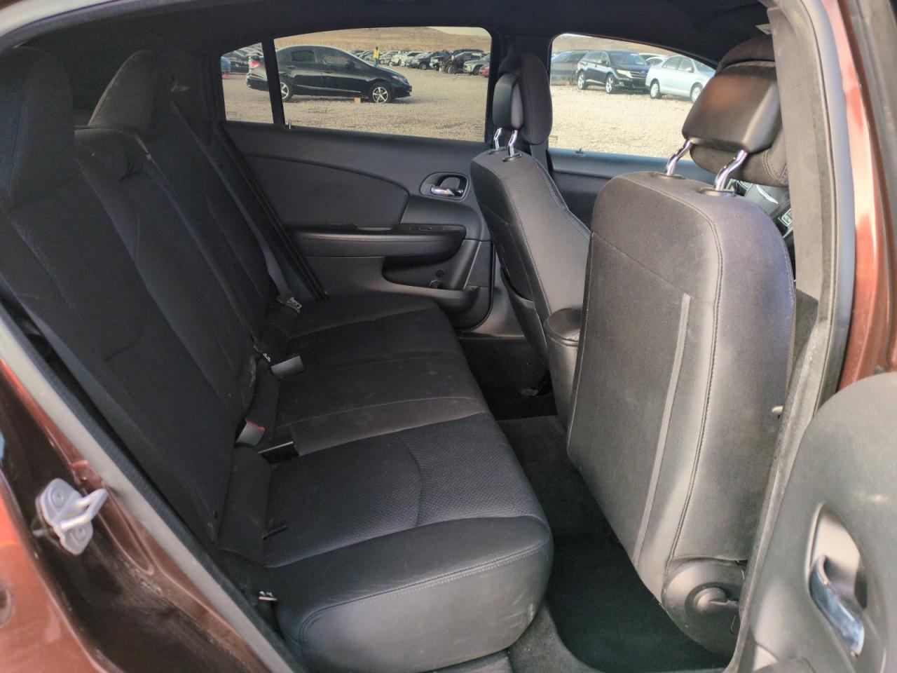 2013 Chrysler 200 VIN 1C3CCBAG6DN724512 Copart auction photo, side / front end damage thumbnail 10
