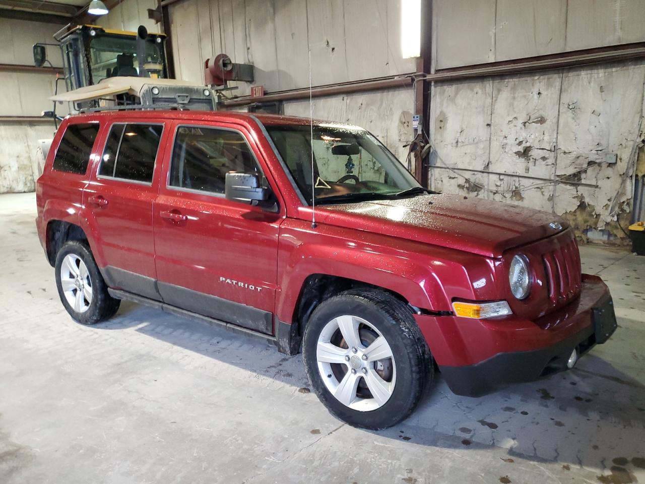 2013 Jeep Liberty (Patriot) VIN 1C4NJRFB2DD253786 Copart auction photo, front end / side damage thumbnail 4