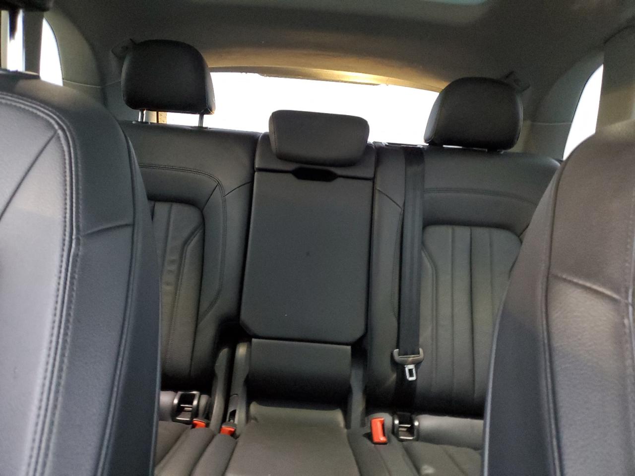 2018 Audi Q5 VIN WA1BNAFY3J2160211 Copart auction photo, all over damage thumbnail 10