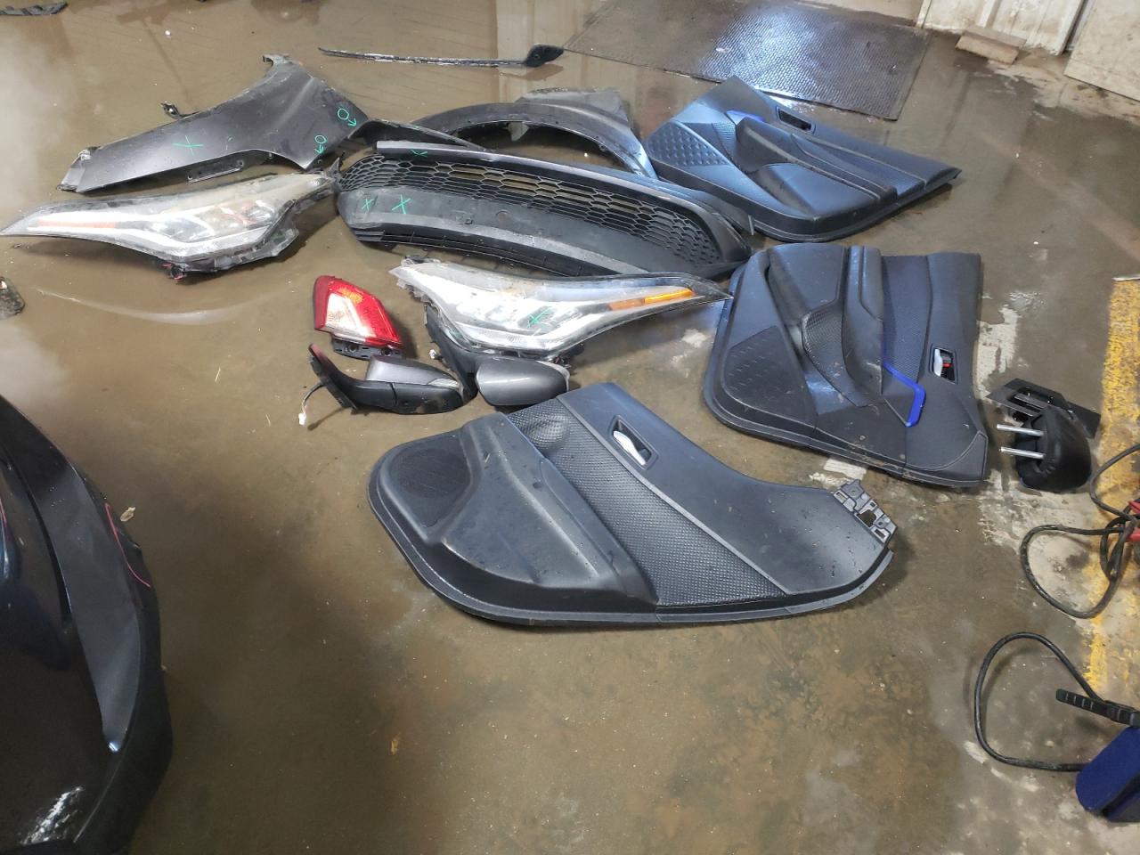 2020 Toyota C-HR VIN JTNKHMBX7L1081267 Copart auction photo, front end / partial repair damage thumbnail 12