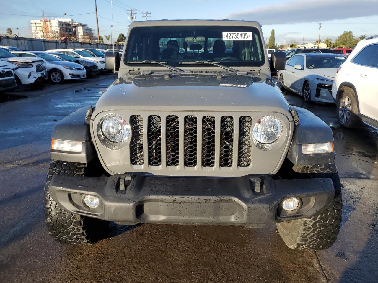 2021 Jeep Gladiator VIN 1C6JJTAG6ML599190 Copart auction photo, minor dent/scratches damage thumbnail 5