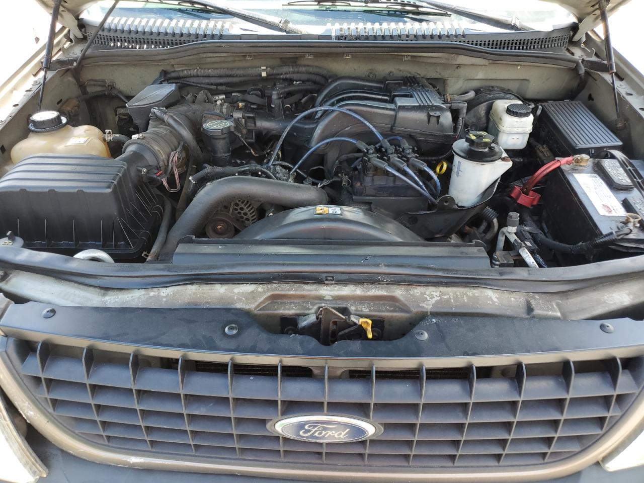 2005 Ford Explorer VIN 1FMZU72E15UA82782 Copart auction photo, front end / minor dent/scratches damage thumbnail 11