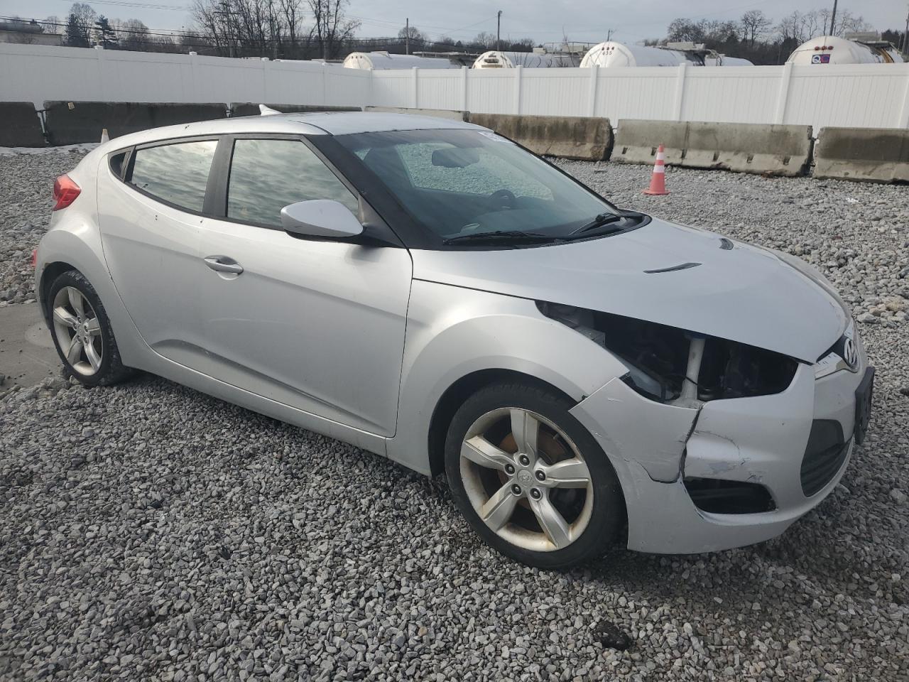 2014 Hyundai Veloster VIN KMHTC6ADXEU189342 Copart auction photo, front end / undercarriage damage thumbnail 4