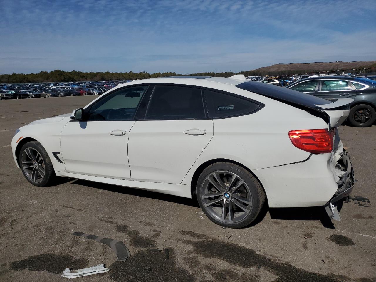 2014 BMW 3er VIN WBA3X9C57ED153234 Copart auction photo, rear end / minor dent/scratches damage thumbnail 2