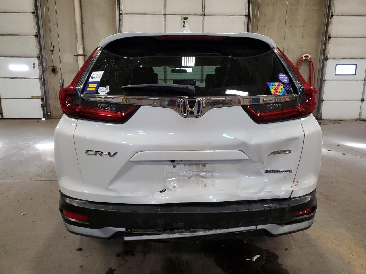 2020 Honda CR-V VIN 7FART6H55LE014018 Copart auction photo, front end / rear end damage thumbnail 6