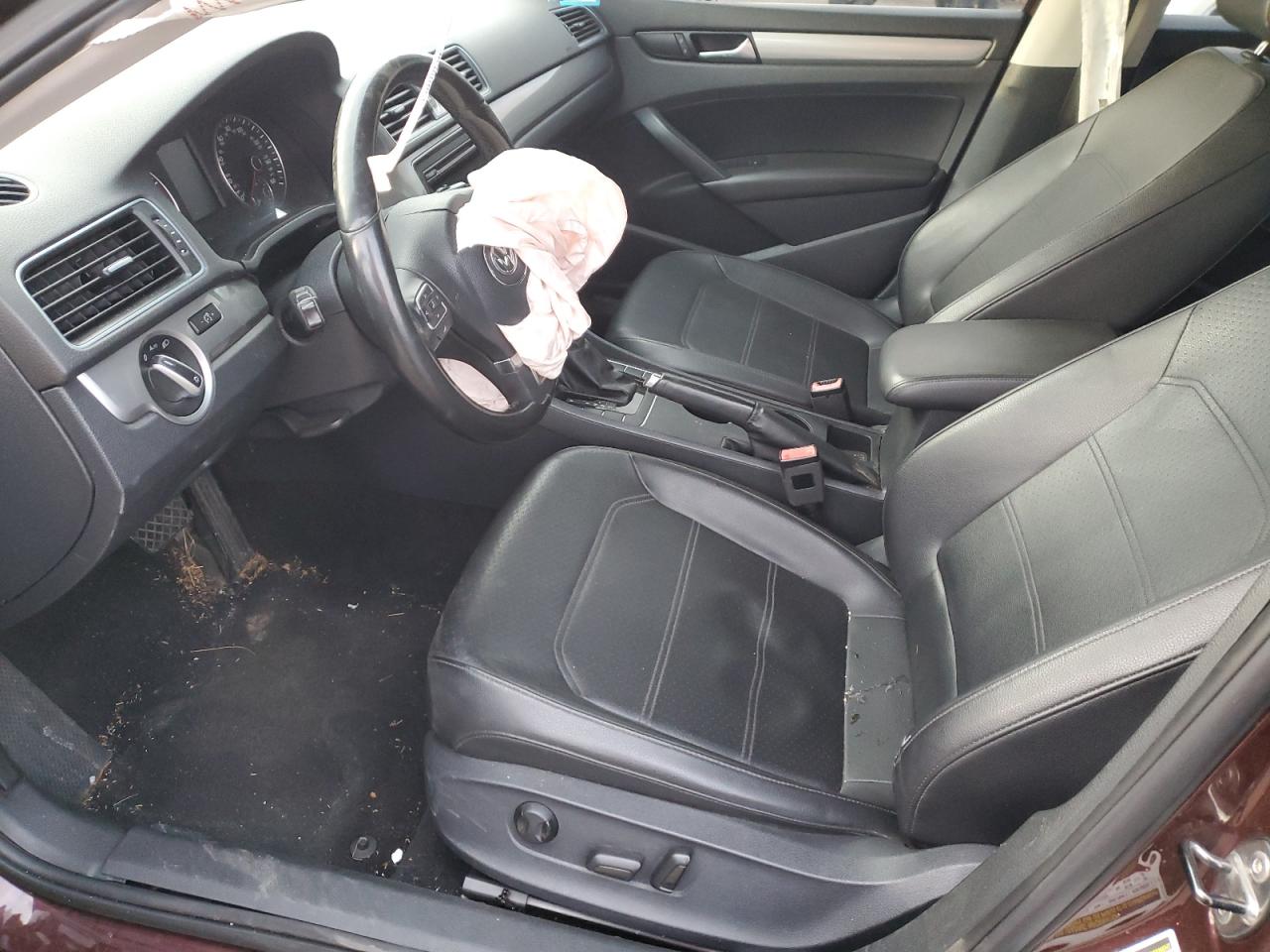 2014 Volkswagen Passat VIN 1VWAT7A38EC047793 Copart auction photo, front end damage thumbnail 7