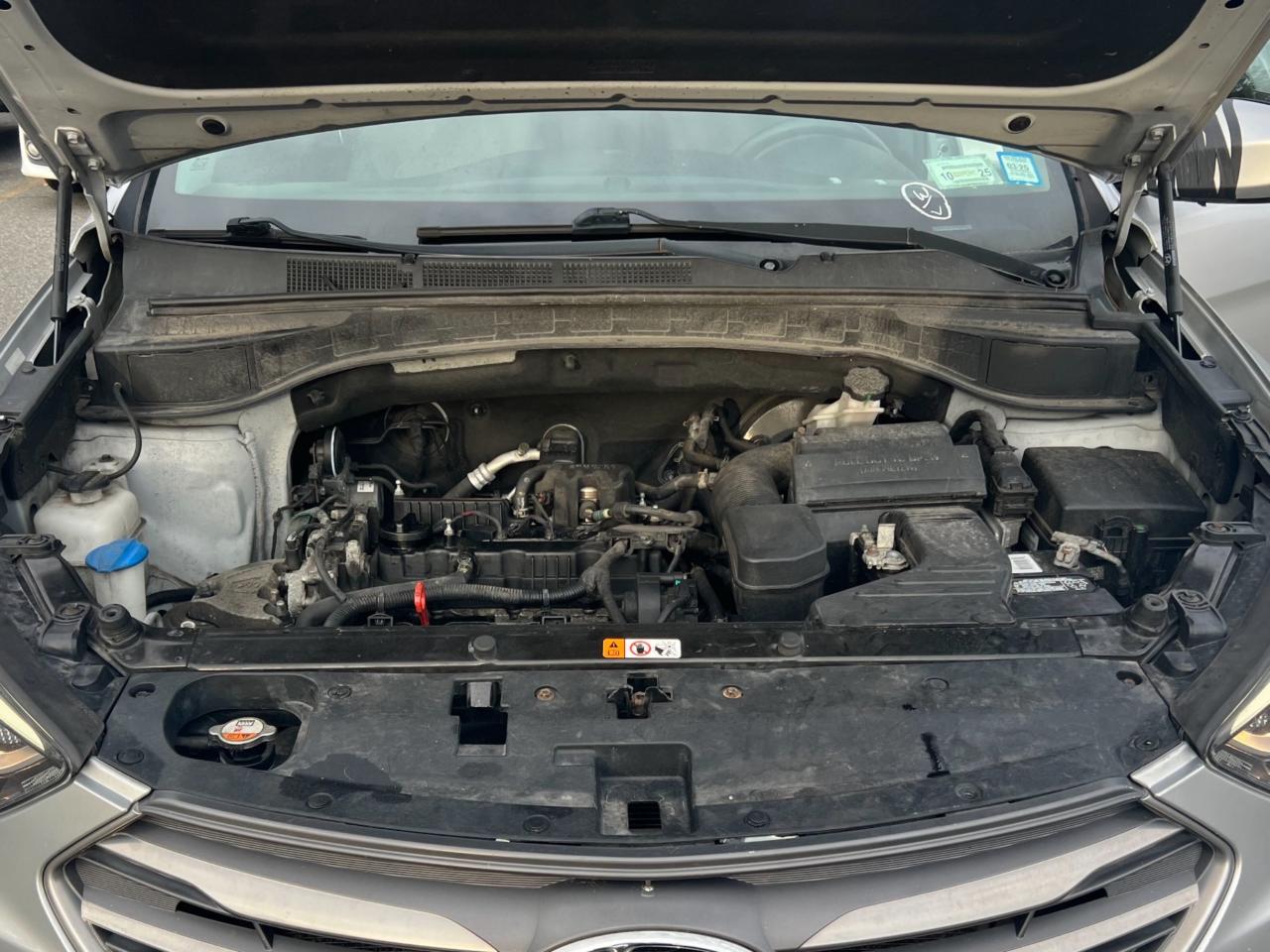 2014 Hyundai Santa Fe VIN 5XYZUDLB7EG204926 Copart auction photo, minor dent/scratches / normal wear damage thumbnail 7