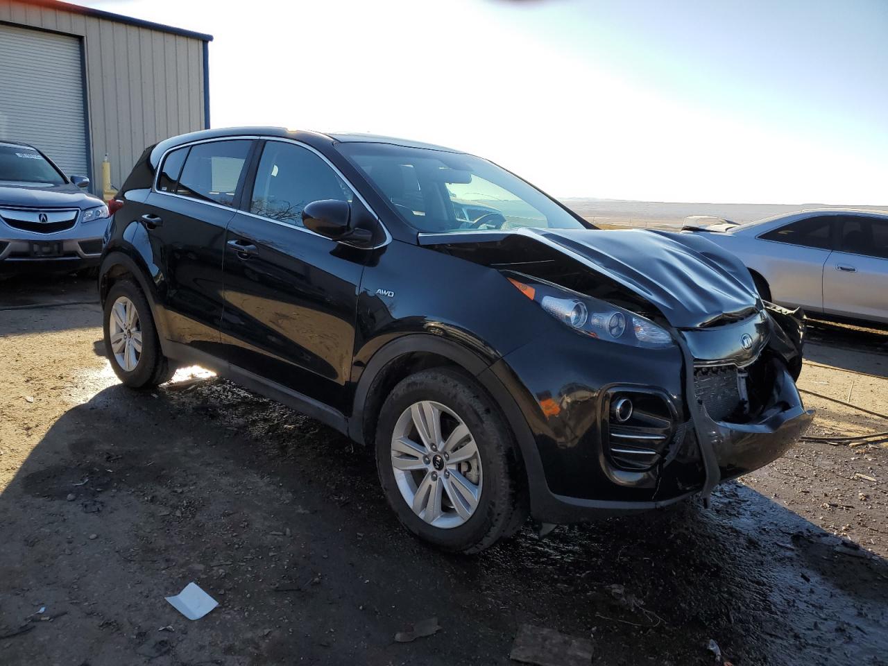 2017 KIA Sportage VIN KNDPMCAC6H7229038 Copart auction photo, front end damage thumbnail 4