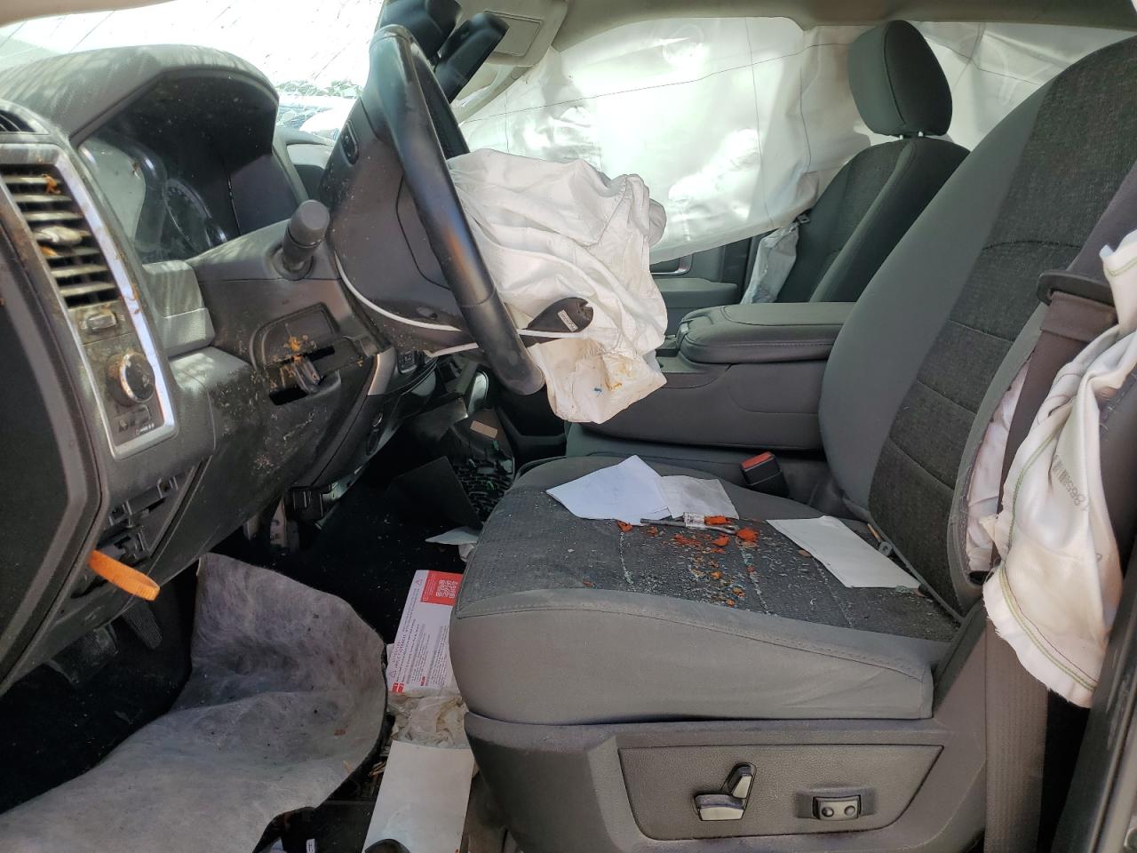 2019 RAM 1500 VIN 1C6RR7LT6KS569767 Copart auction photo, rollover / undercarriage damage thumbnail 7