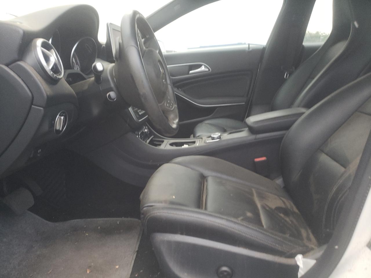 2016 Mercedes-Benz CLA-klasse VIN WDDSJ4EB5GN372055 Copart auction photo, vandalism damage thumbnail 7