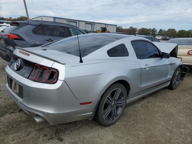 2014 Ford Mustang VIN 1ZVBP8AM6E5318801 Copart auction photo, front end / side damage thumbnail 3