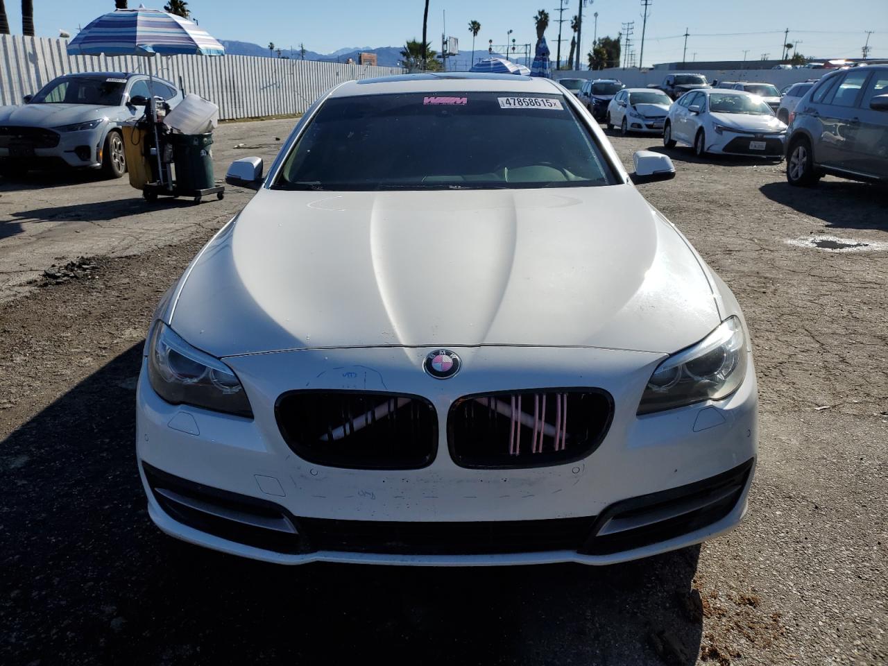 2014 BMW 5er VIN WBA5A5C56ED509725 Copart auction photo, rear end / minor dent/scratches damage thumbnail 5