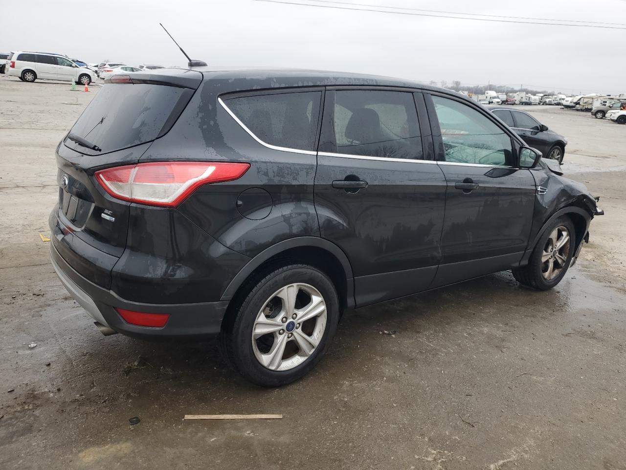2015 Ford Escape VIN 1FMCU9G92FUC64957 Copart auction photo, front end damage thumbnail 3