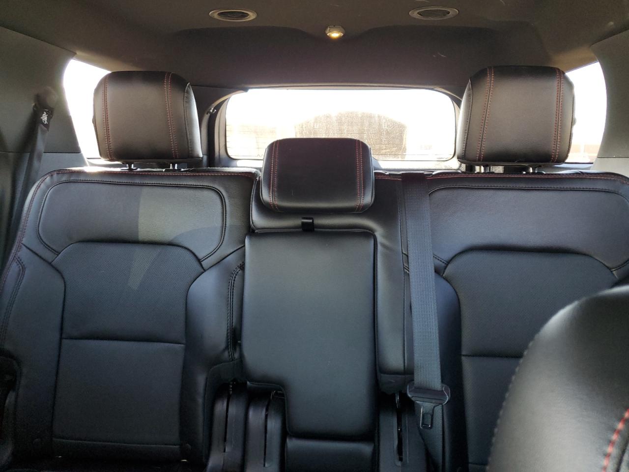 2017 Ford Explorer VIN 1FM5K8GT9HGD03422 Copart auction photo, side / front end damage thumbnail 10
