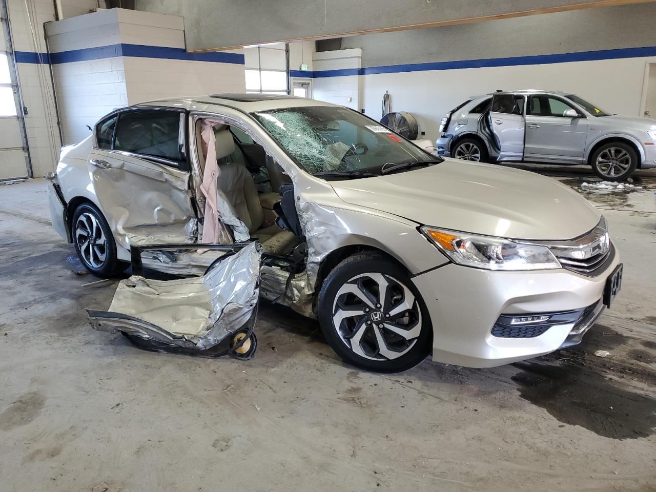 2017 Honda Accord VIN 1HGCR3F06HA039145 Copart auction photo, side / undercarriage damage thumbnail 4