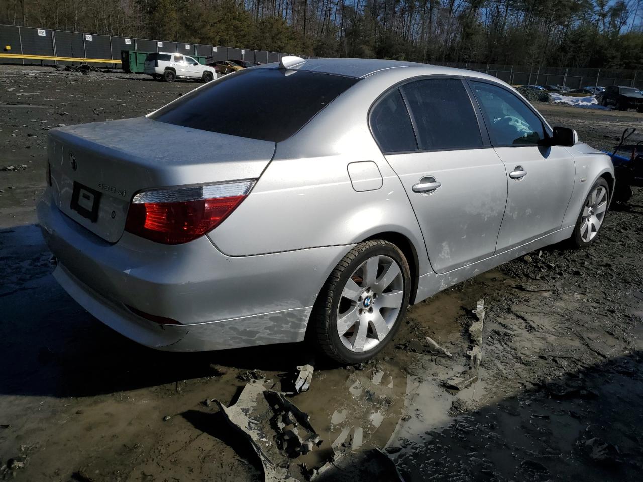 2006 BMW 5er VIN WBANF73556CU19776 Copart auction photo, front end damage thumbnail 3
