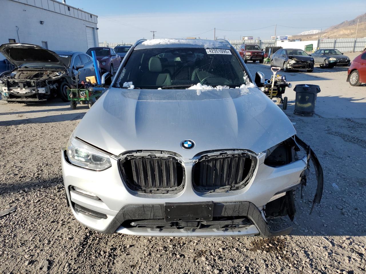 2019 BMW X3 VIN 5UXTR9C51KLP76989 Copart auction photo, front end damage thumbnail 5