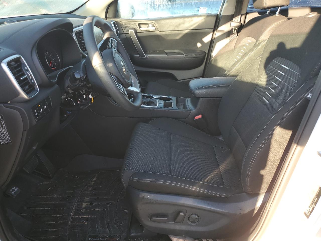 2020 KIA Sportage VIN KNDPM3AC6L7733484 Copart auction photo, vandalism / all over damage thumbnail 7
