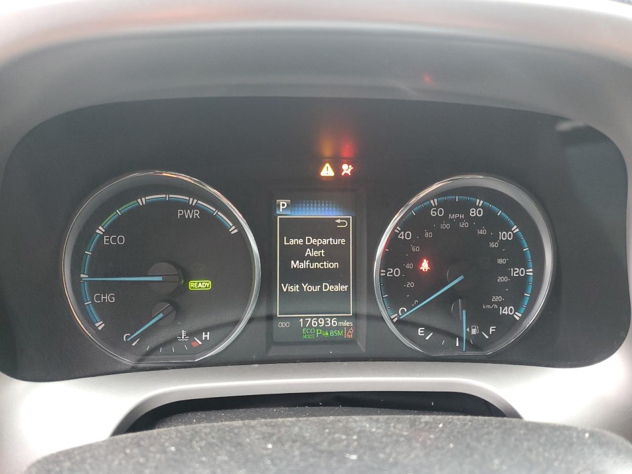 2016 Toyota RAV 4 VIN JTMDJREV8GD009765 Copart auction photo, front end damage thumbnail 9