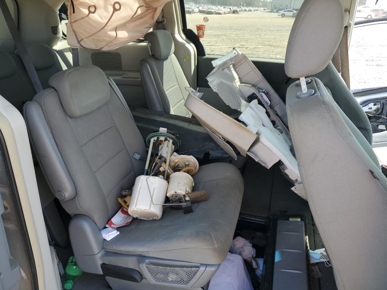 2009 Dodge Caravan VIN 2D8HN54149R662379 Copart auction photo, side / minor dent/scratches damage thumbnail 11