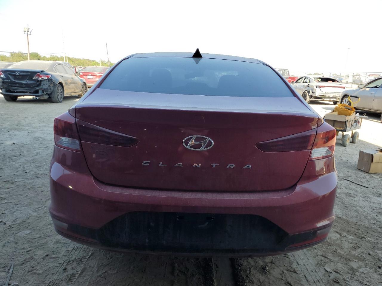 2019 Hyundai Elantra VIN KMHD84LF0KU744710 Copart auction photo, front end / minor dent/scratches damage thumbnail 6