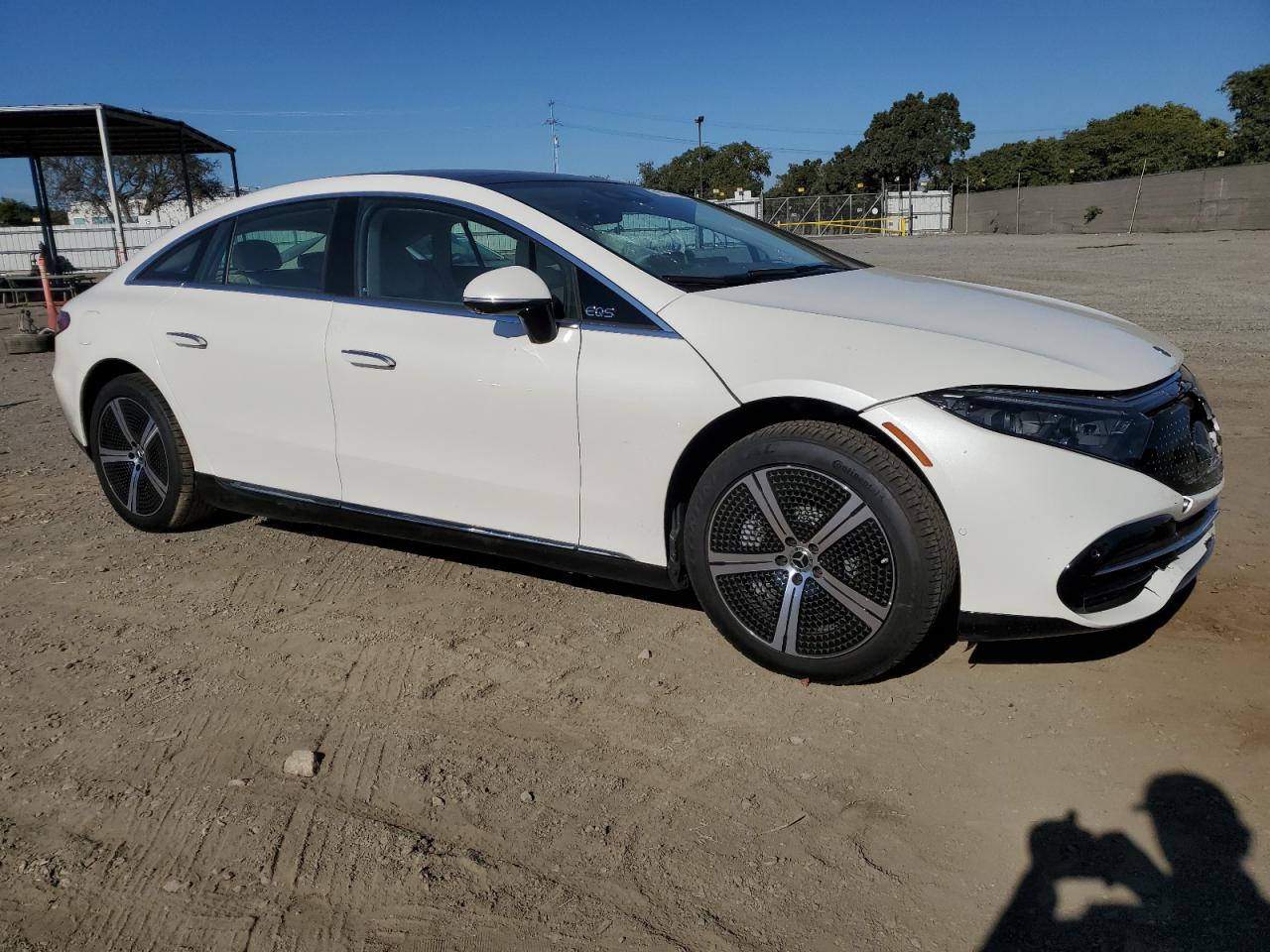 2022 Mercedes-Benz EQS VIN W1KCG2DB0NA001110 Copart auction photo, front end damage thumbnail 4