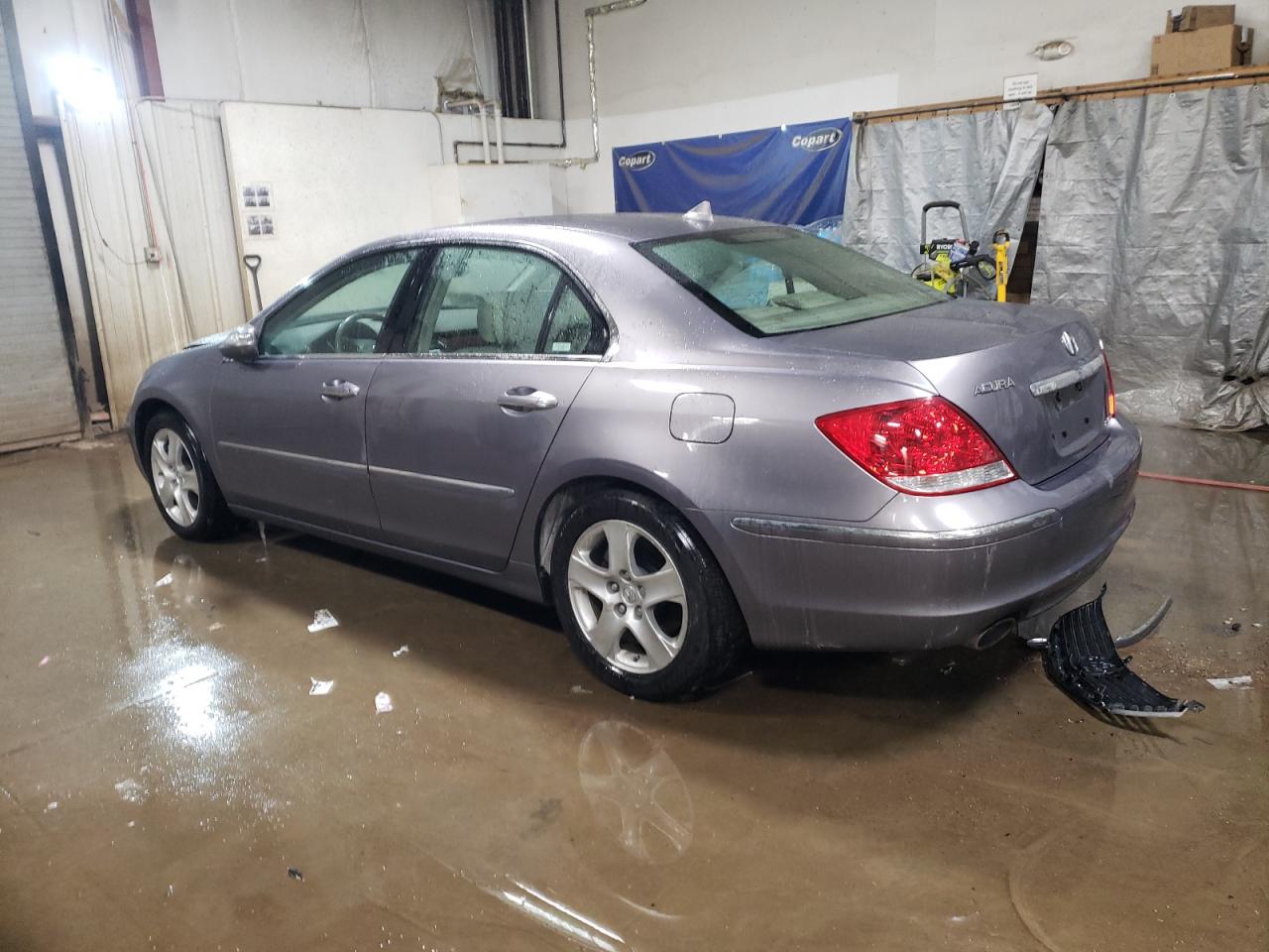 2005 Acura RL VIN JH4KB16505C001021 Copart auction photo, front end damage thumbnail 2