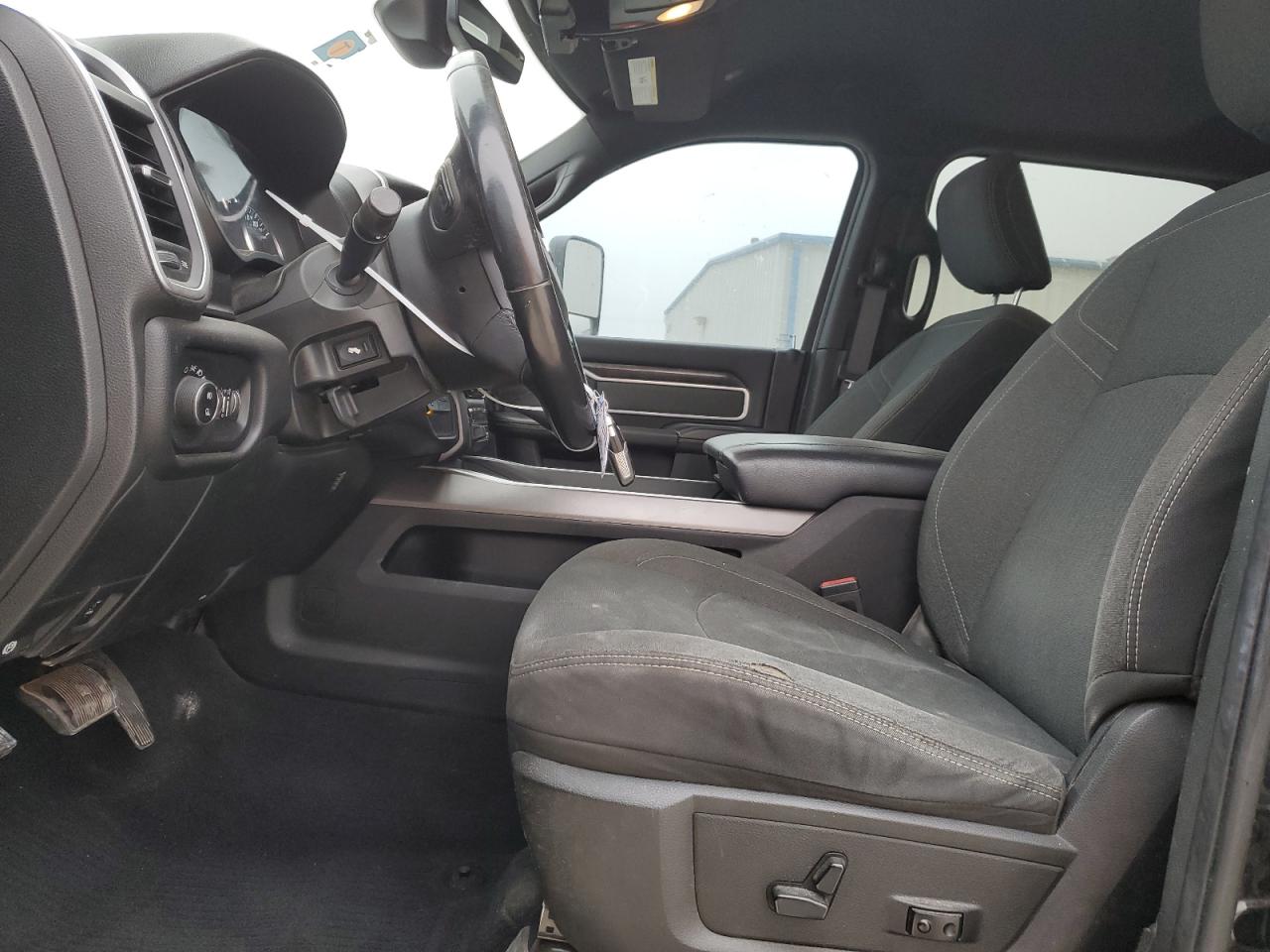 2019 RAM 2500 VIN 3C6UR5ML0KG647822 Copart auction photo, side / rear end damage thumbnail 7