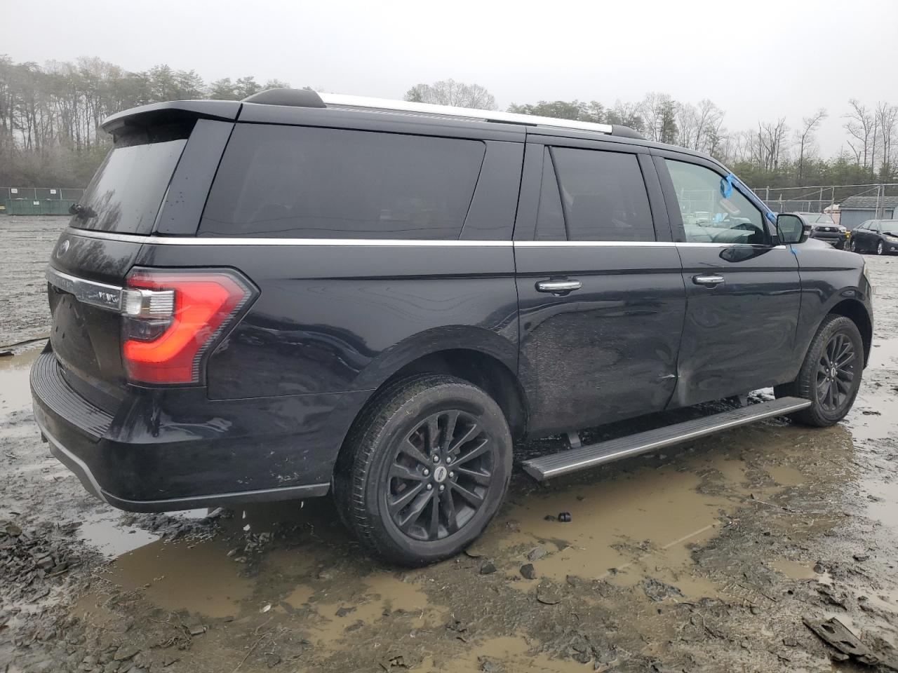 2019 Ford Expedition VIN 1FMJK1KT3KEA19350 Copart auction photo, all over damage thumbnail 3