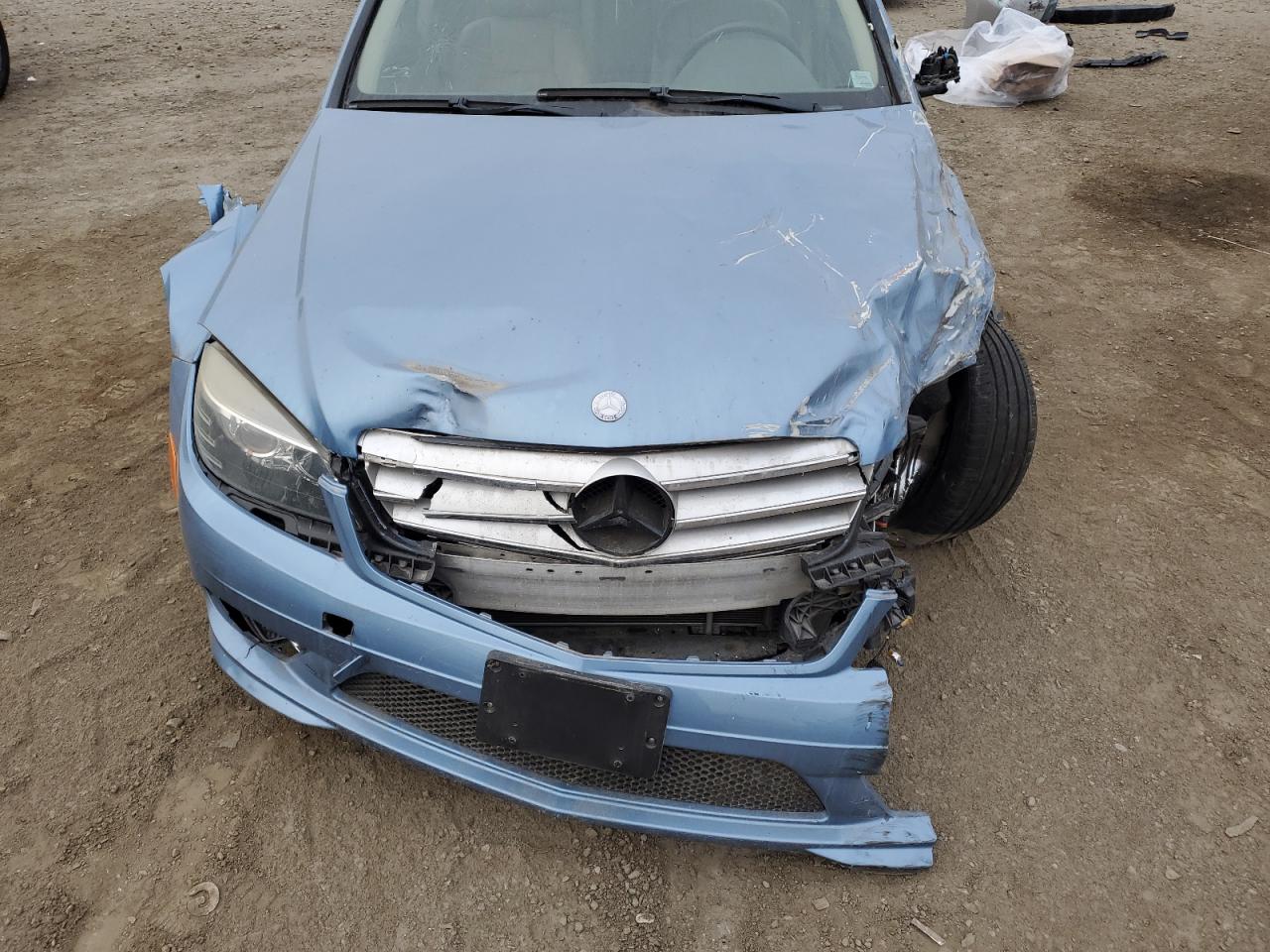 2011 Mercedes-Benz C-klasse VIN WDDGF5EB9BR175078 Copart auction photo, all over damage thumbnail 11