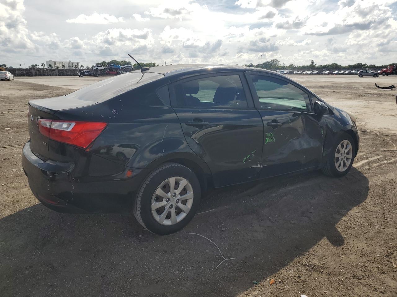 2015 KIA Rio VIN KNADM4A35F6520848 Copart auction photo, side / front end damage thumbnail 3