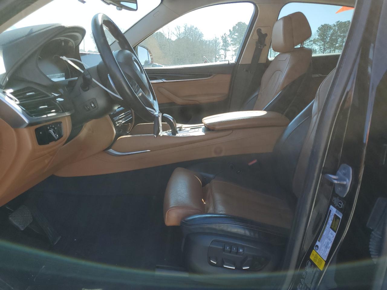 2015 BMW X6 VIN 5UXKU2C51F0F95810 Copart auction photo, front end / undercarriage damage thumbnail 7