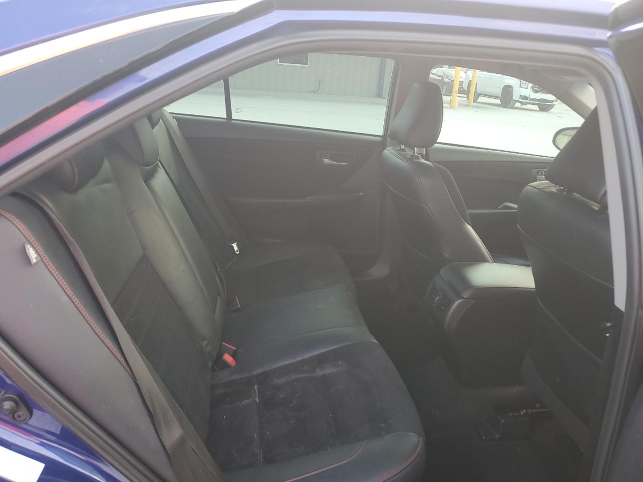 2015 Toyota Camry VIN 4T1BK1FK7FU563769 Copart auction photo, all over damage thumbnail 11