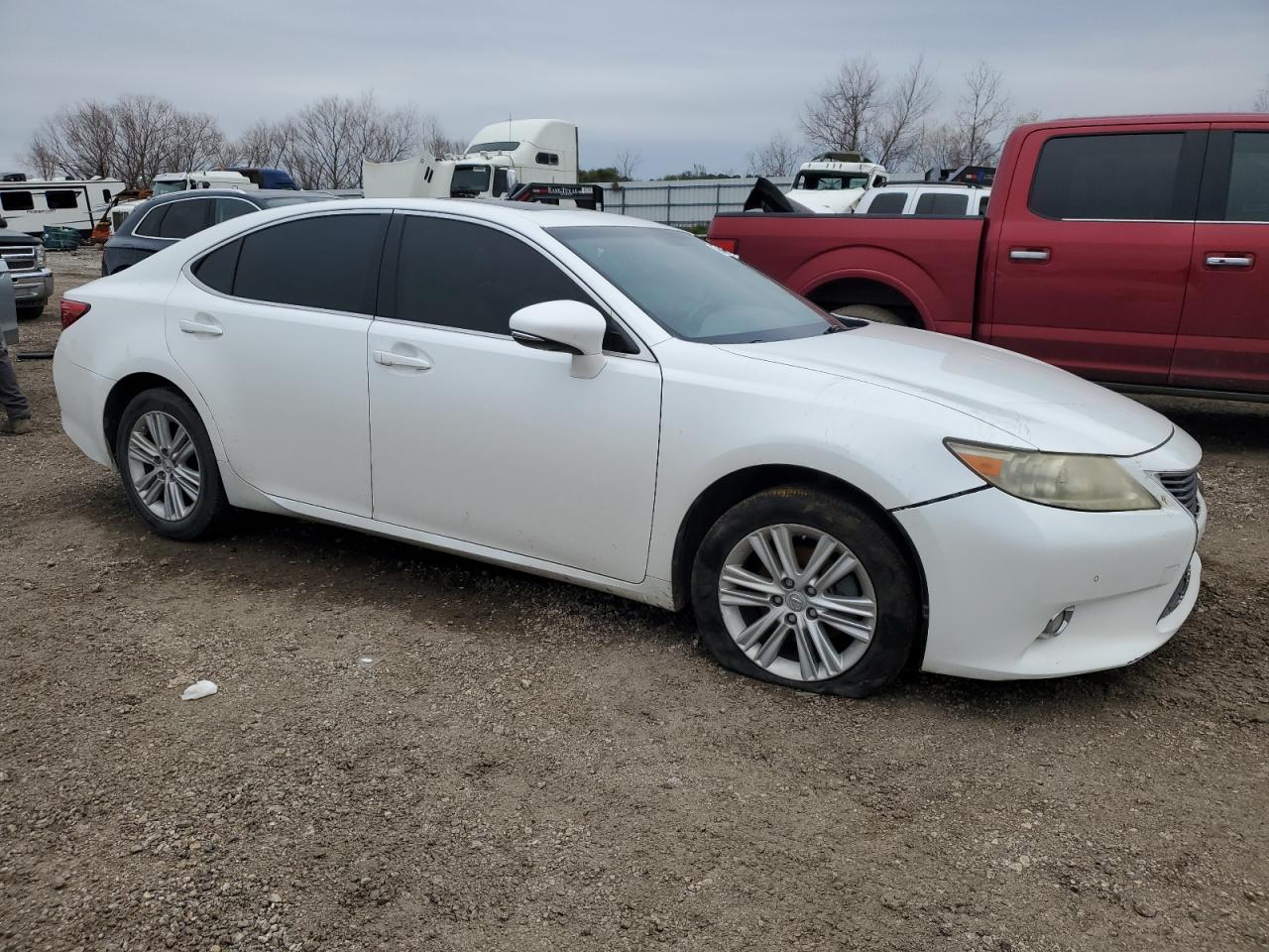2013 Lexus ES VIN JTHBK1GGXD2055561 Copart auction photo, front end / undercarriage damage thumbnail 4