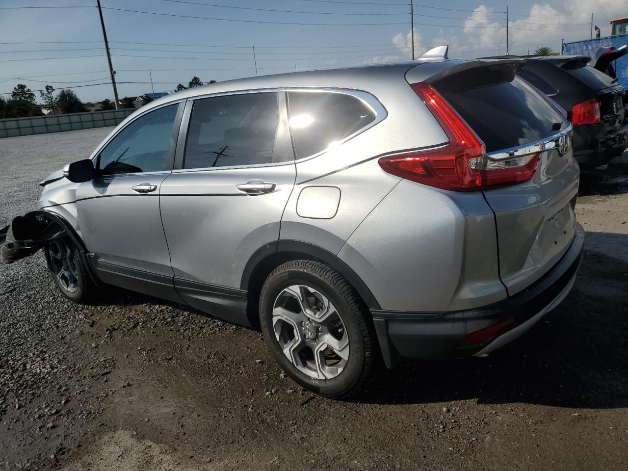 2019 Honda CR-V VIN 7FARW1H56KE020564 Copart auction photo, side / front end damage thumbnail 2