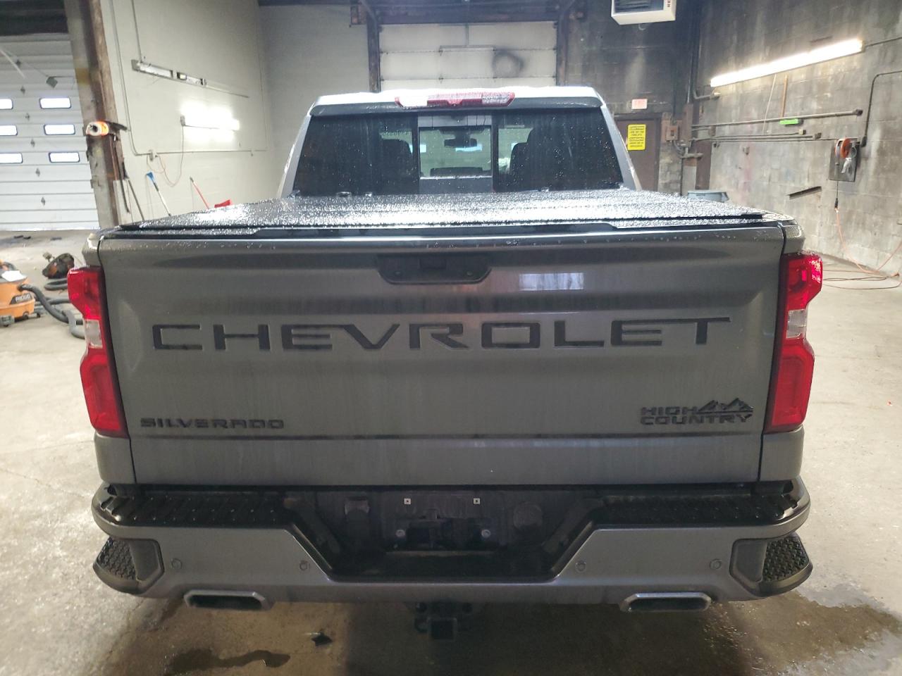 2021 Chevrolet Silverado VIN 1GCUYHEL2MZ376289 Copart auction photo, front end damage thumbnail 6