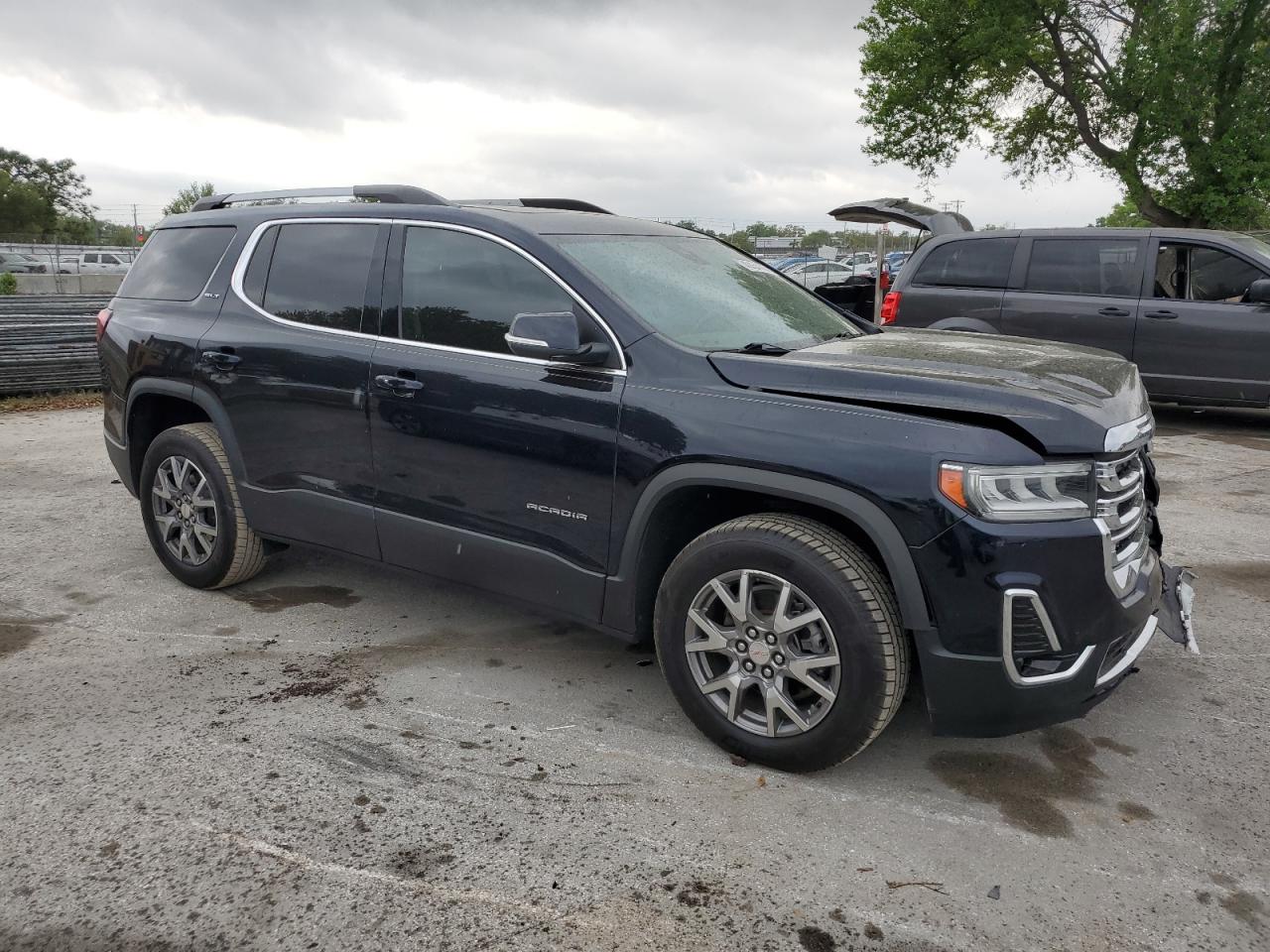 2021 GMC Acadia VIN 1GKKNMLS8MZ176038 Copart auction photo, front end / side damage thumbnail 4