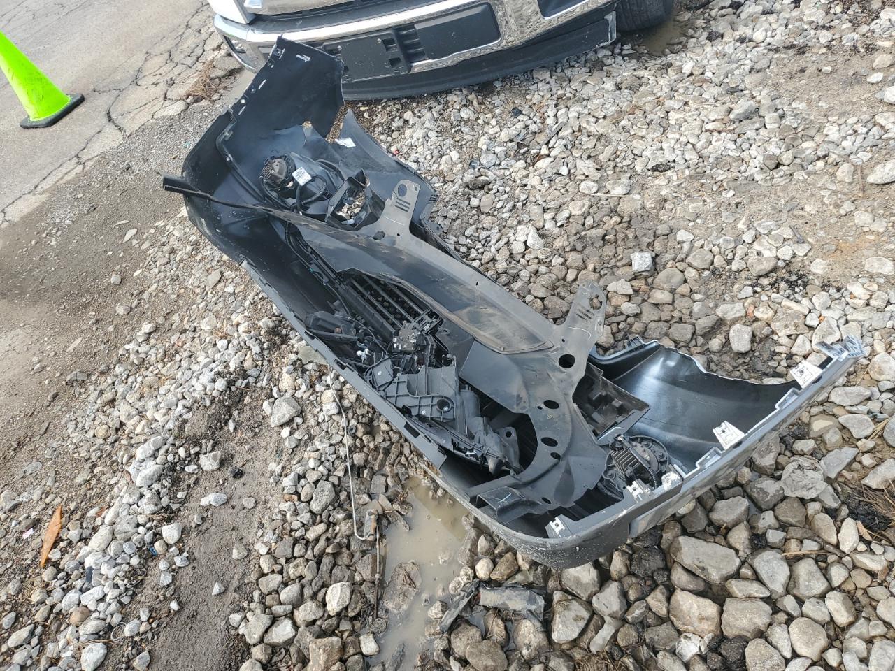 2019 Jeep Grand Cherokee VIN 1C4PJLCB4KD164597 Copart auction photo, front end / undercarriage damage thumbnail 15