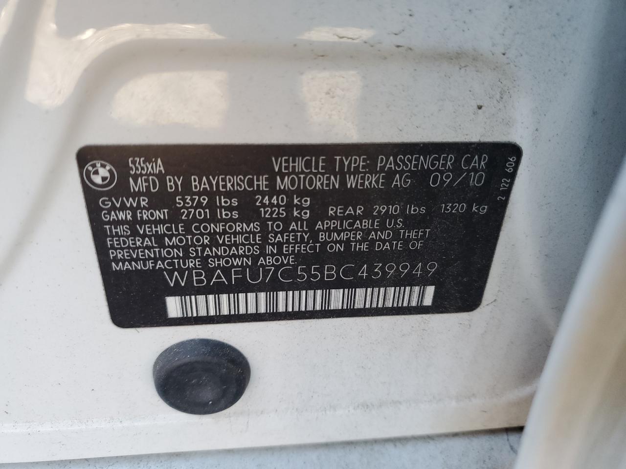2011 BMW 5er VIN WBAFU7C55BC439949 Copart auction photo, rear end damage thumbnail 12