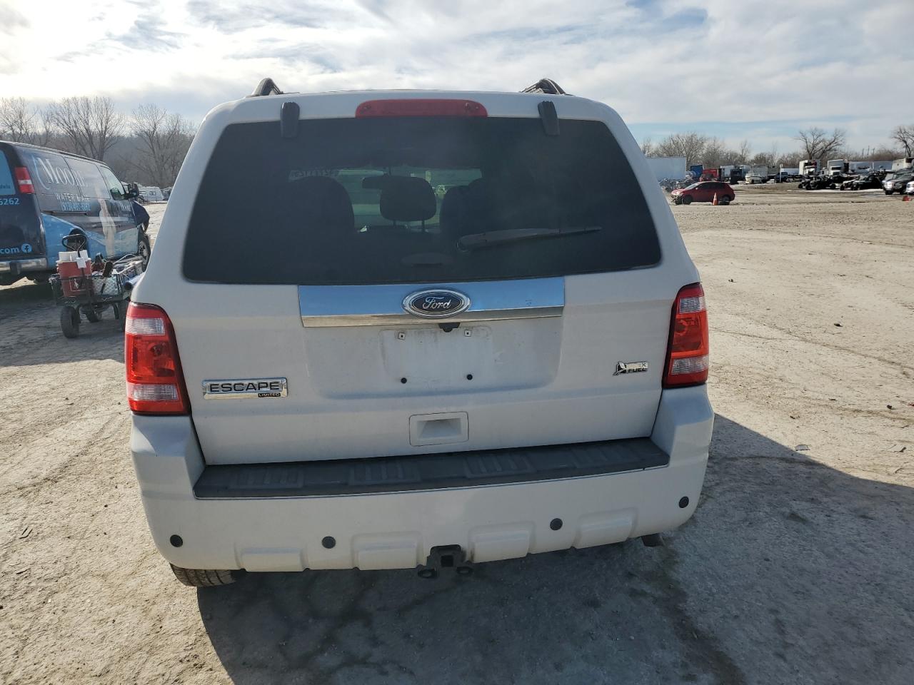 2012 Ford Escape VIN 1FMCU0EG9CKA89529 Copart auction photo, front end / minor dent/scratches damage thumbnail 6