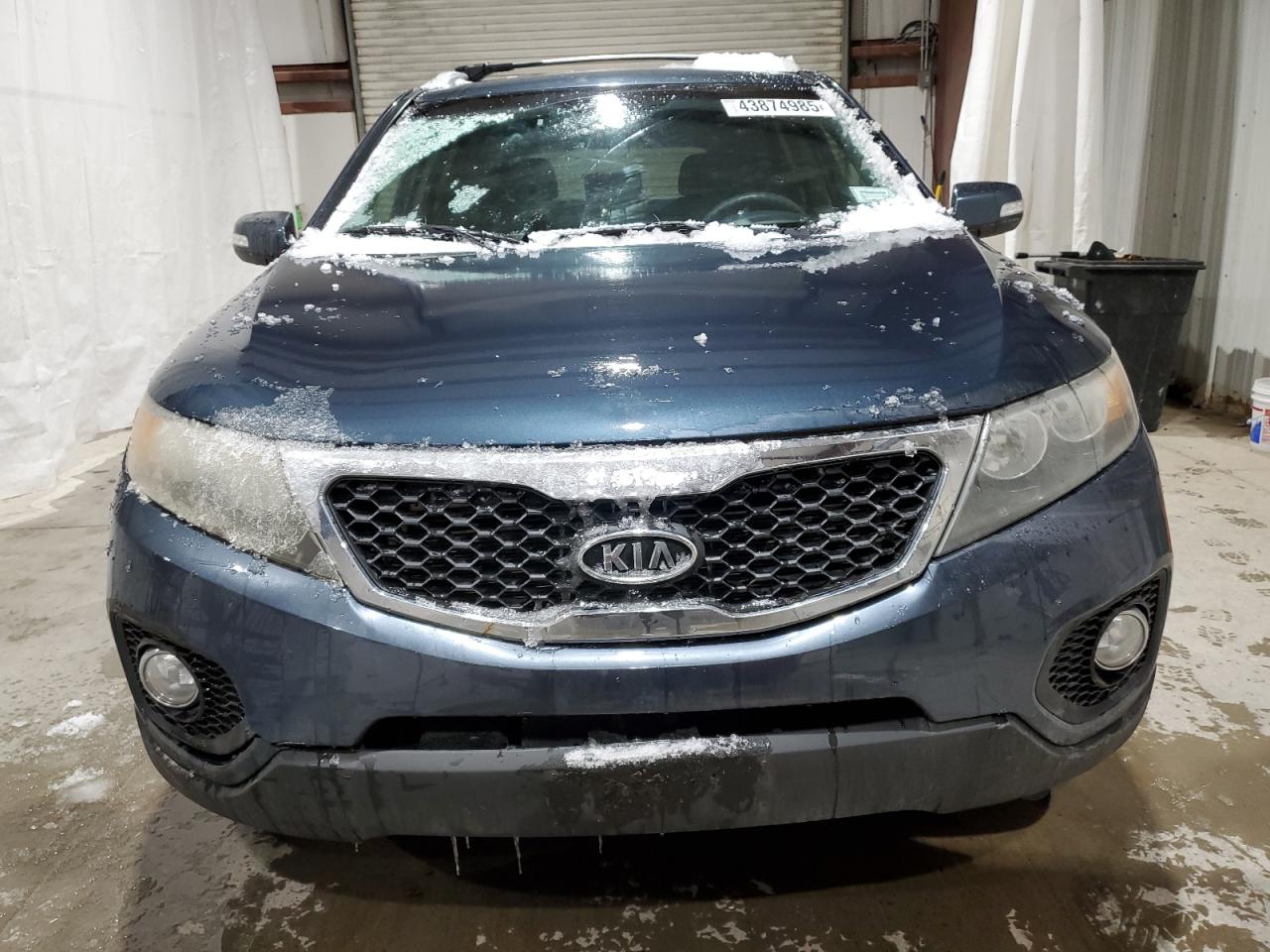 2011 KIA Sorento VIN 5XYKT4A11BG168189 Copart auction photo, front end damage thumbnail 5