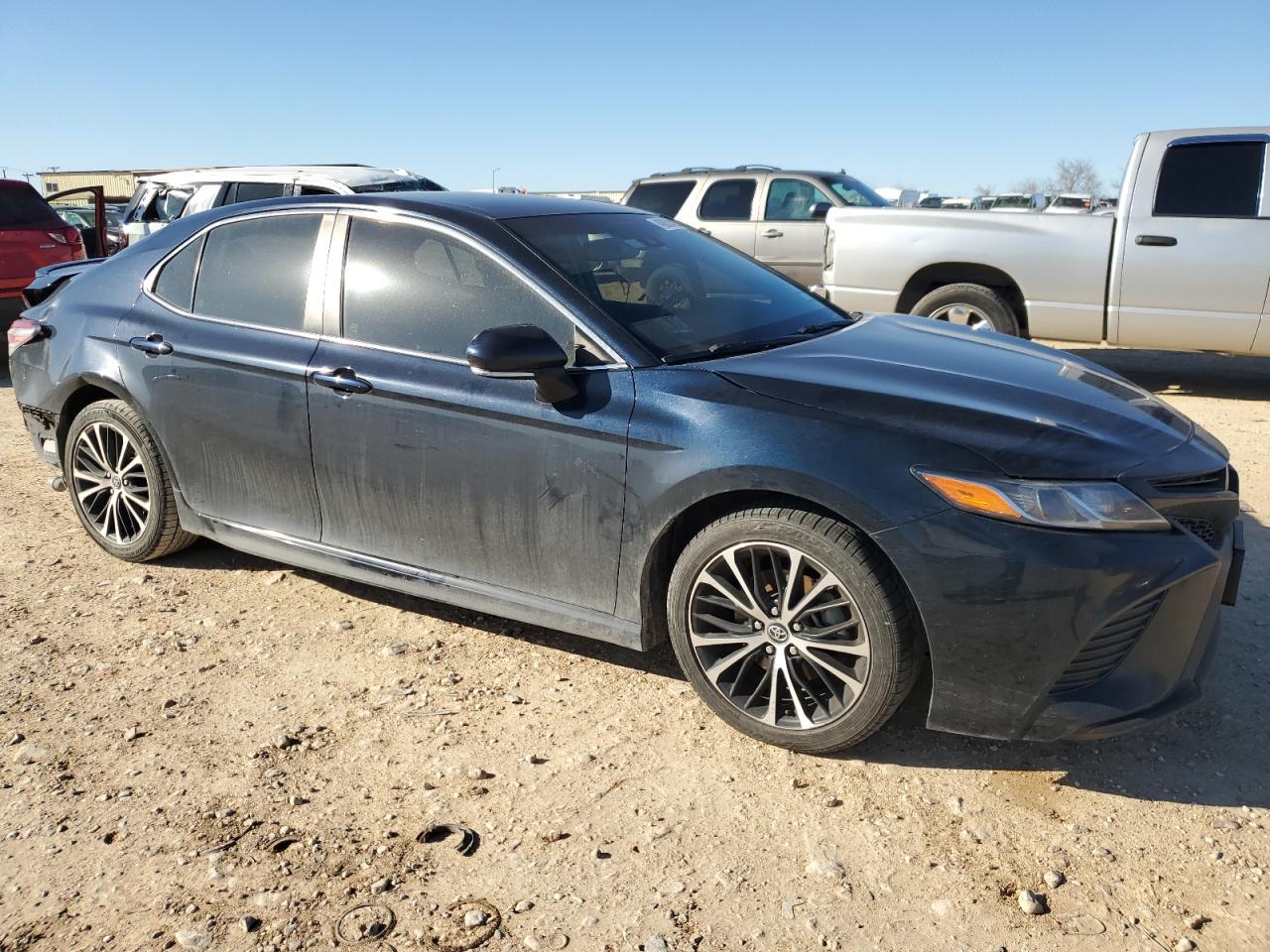 2020 Toyota Camry VIN 4T1M11AK2LU881832 Copart auction photo, rear end / minor dent/scratches damage thumbnail 4