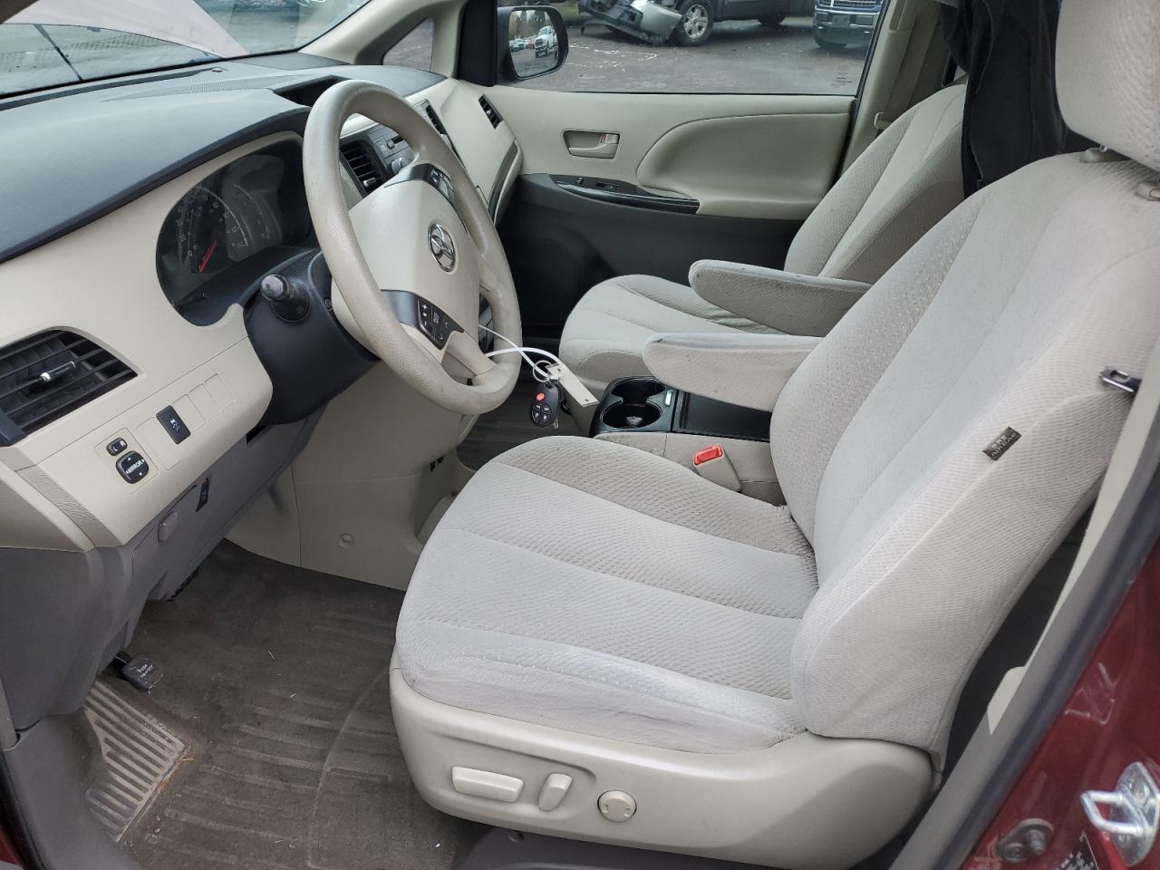 2013 Toyota Sienna VIN 5TDKK3DC9DS326729 Copart auction photo, front end / side damage thumbnail 7