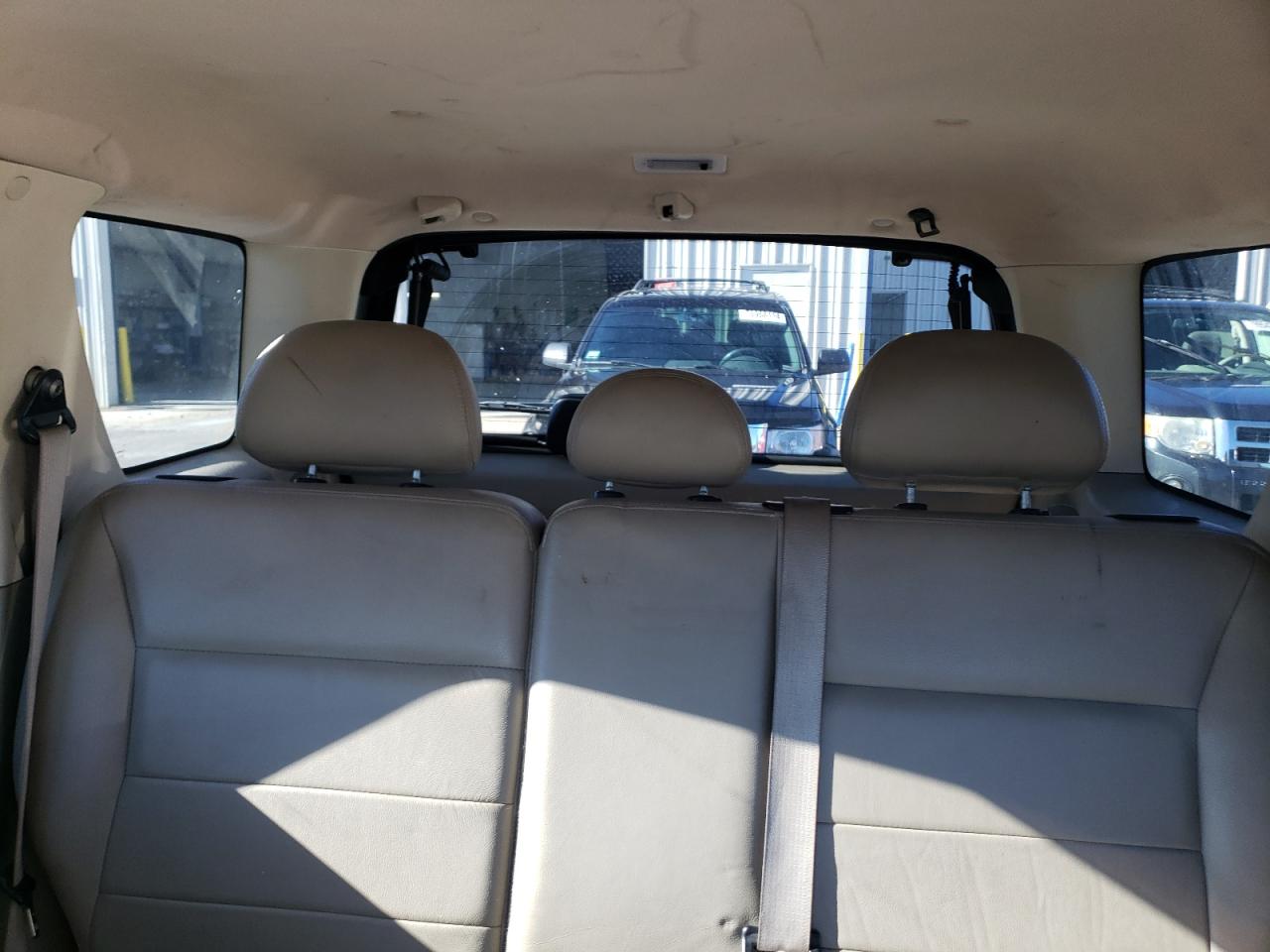 2006 Ford Escape VIN 1FMYU03Z16KD18123 Copart auction photo, front end damage thumbnail 10