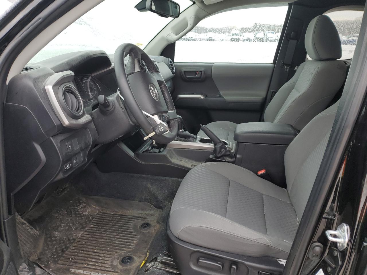 2021 Toyota Tacoma VIN 3TYSZ5AN4MT017042 Copart auction photo, front end / minor dent/scratches damage thumbnail 7