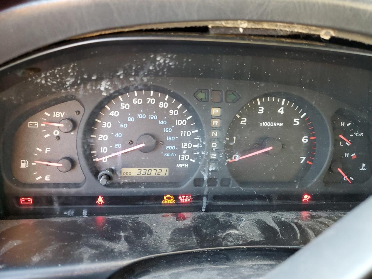 1998 Toyota Land Cruiser VIN JT3HT05J0W0015414 Copart auction photo, side / front end damage thumbnail 9
