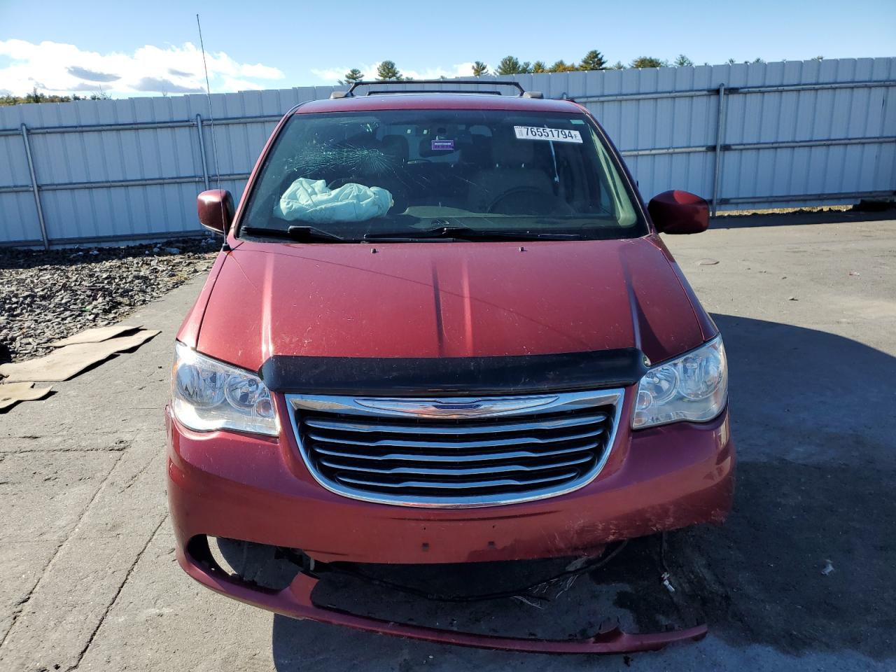2016 Chrysler Town & Country VIN 2C4RC1BG3GR303742 Copart auction photo, front end / undercarriage damage thumbnail 5