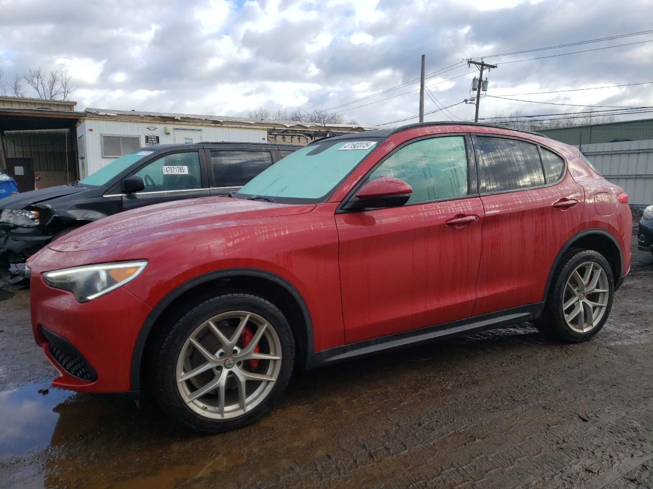 2018 Alfa Romeo Stelvio VIN ZASFAKNN6J7B88918