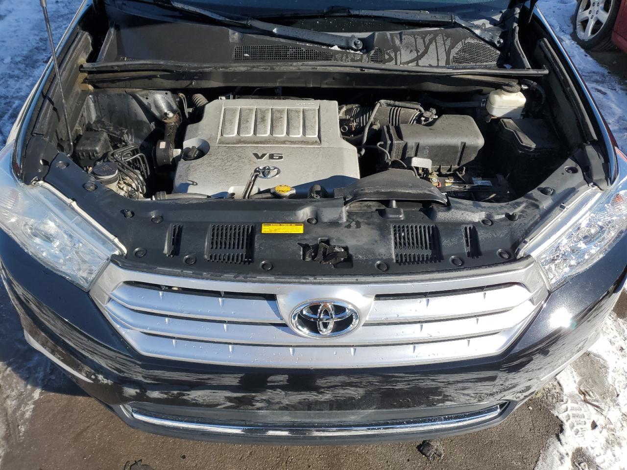 2013 Toyota Highlander VIN 5TDBK3EH8DS253640 Copart auction photo, side damage thumbnail 12