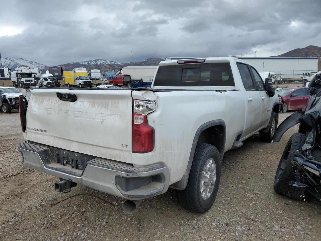 2021 Chevrolet Silverado VIN 1GC4YTEY6MF165354 Copart auction photo, front end / rear end damage thumbnail 3